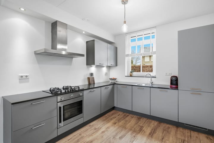 Photo 6 of Mortel 8-B