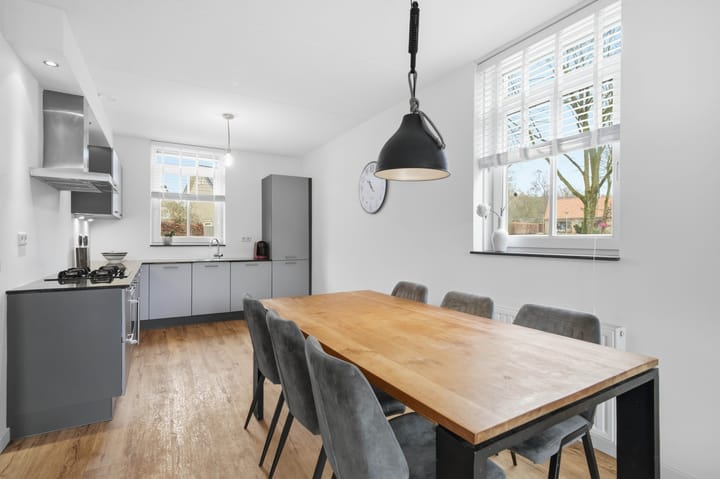 Photo 8 of Mortel 8-B