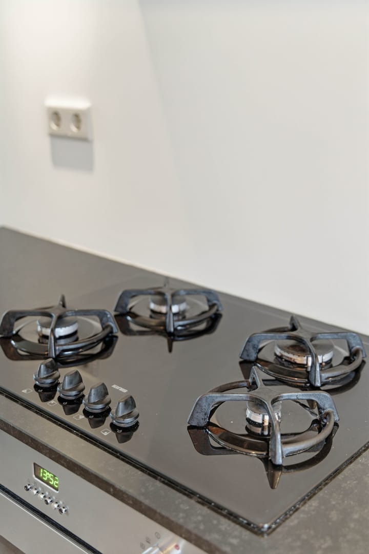 Photo 37 of Mortel 8-B