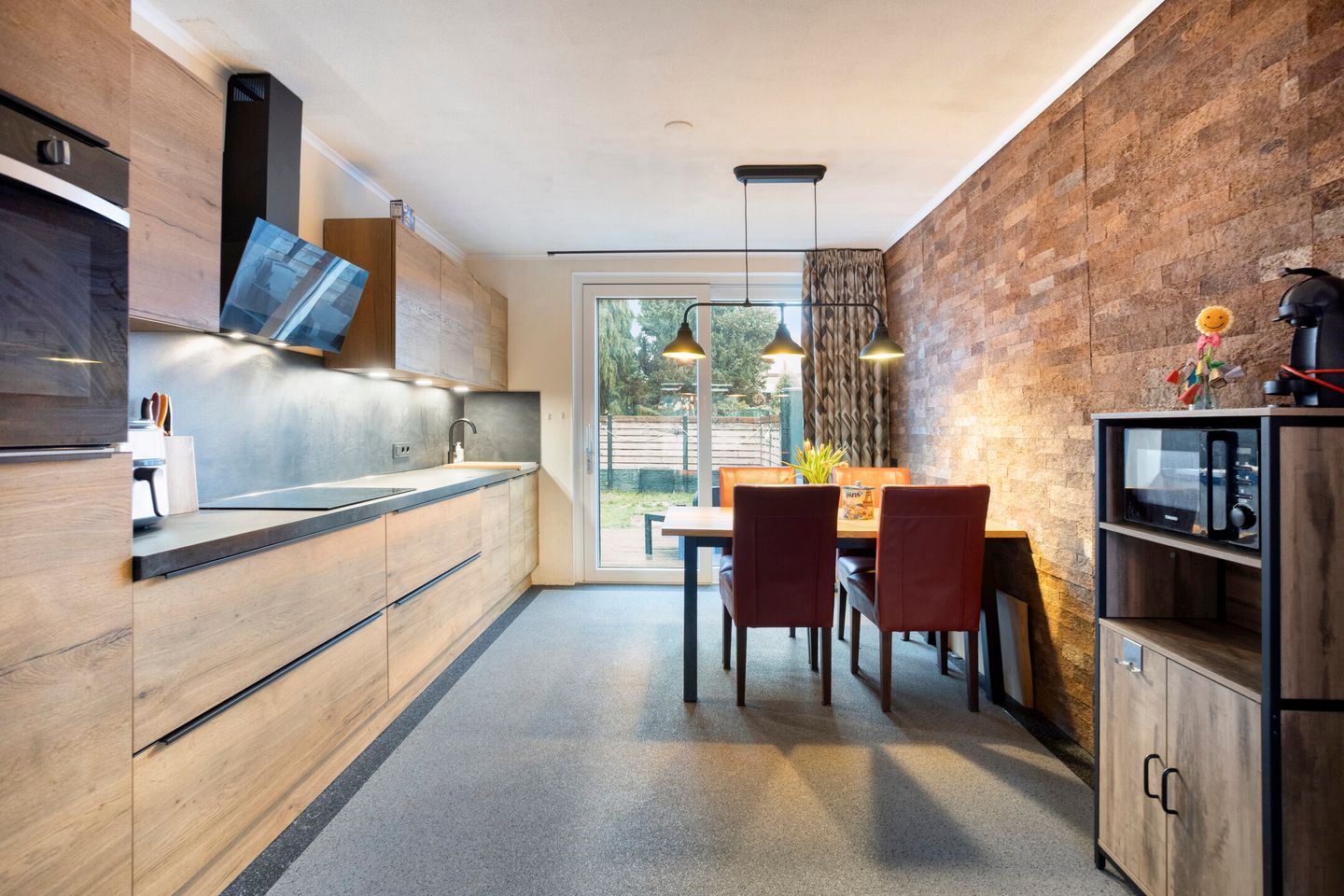 Photo 4 of Dross Maesstraat 22