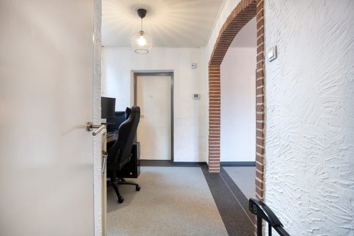 Foto 12 van Dross Maesstraat 22