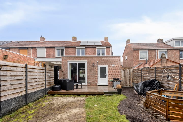 Foto 20 van Dross Maesstraat 22