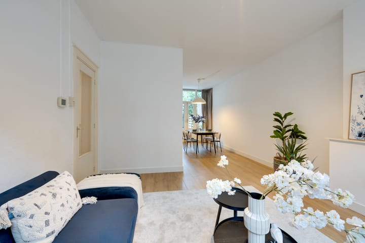 Foto 10 van Lutmastraat 93-H