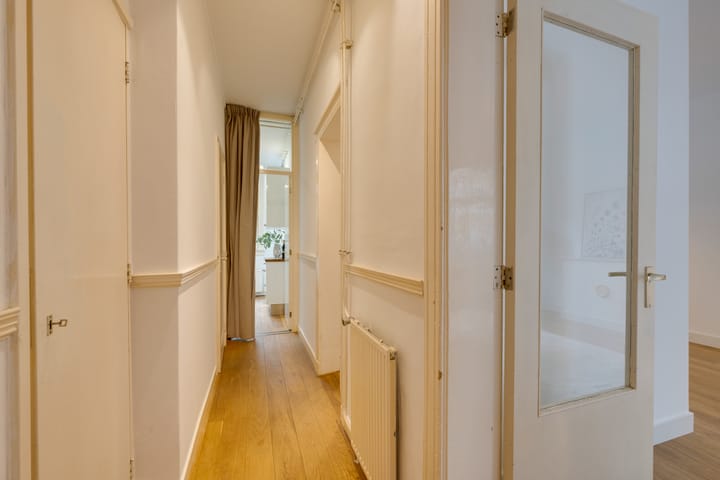 Foto 16 van Lutmastraat 93-H