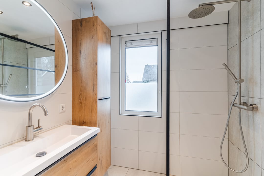 Foto 22 van Damwoudestraat 1