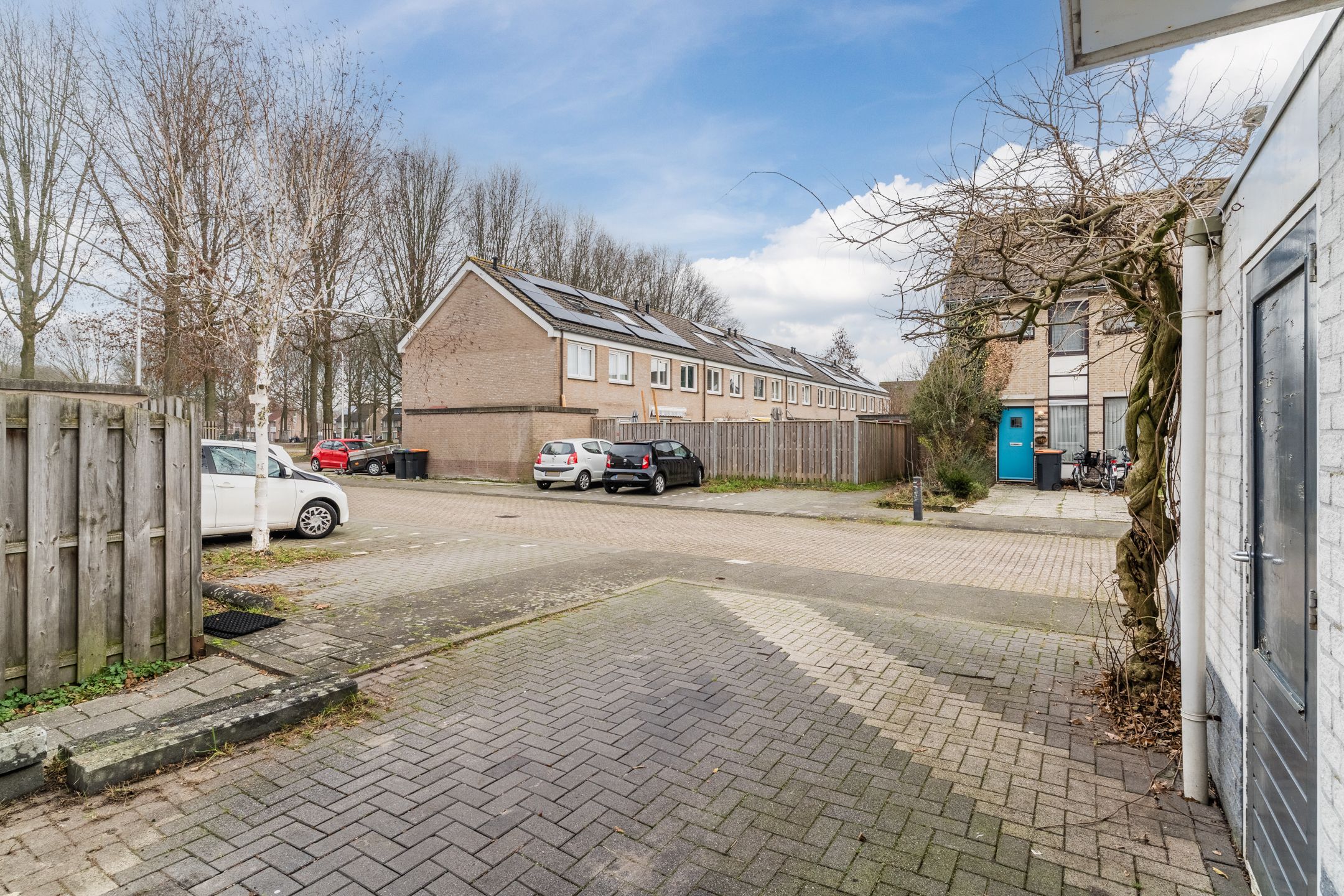 Foto 33 van Damwoudestraat 1