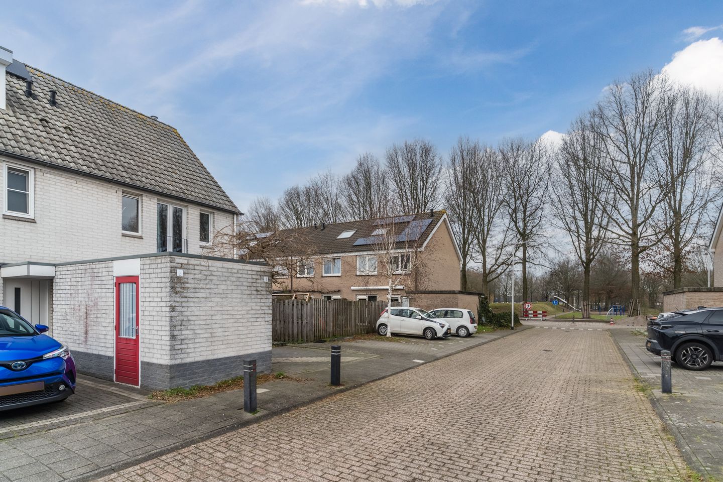 Foto 34 van Damwoudestraat 1