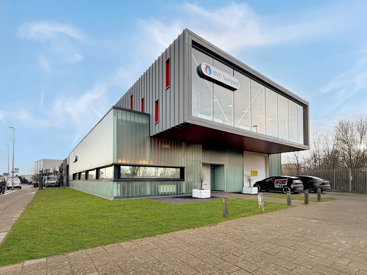 View photo 1 of Randweg 43