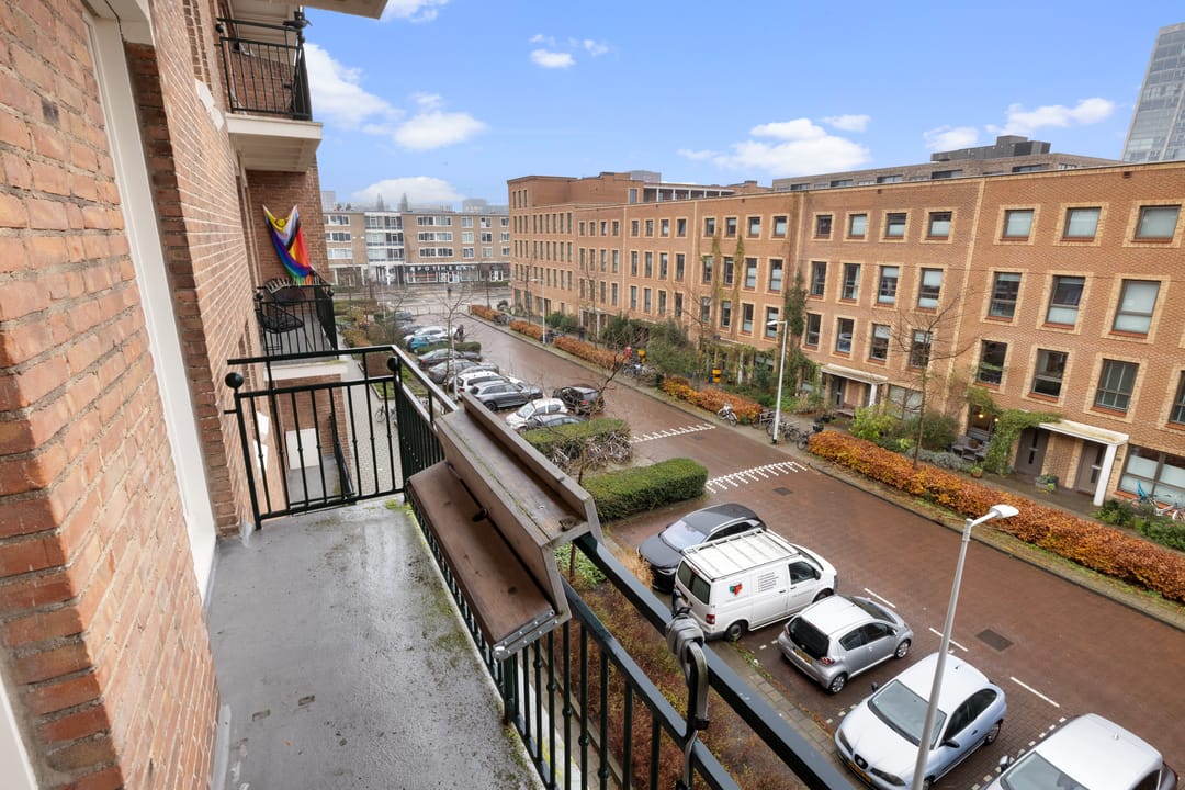 Photo 7 of Akbarstraat 22-C