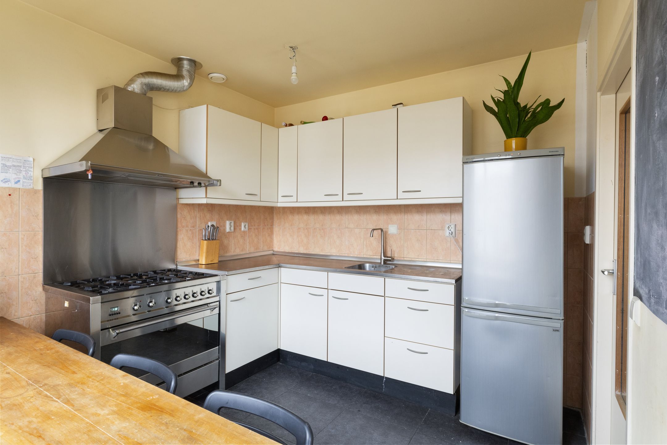 Photo 15 of Akbarstraat 22-C