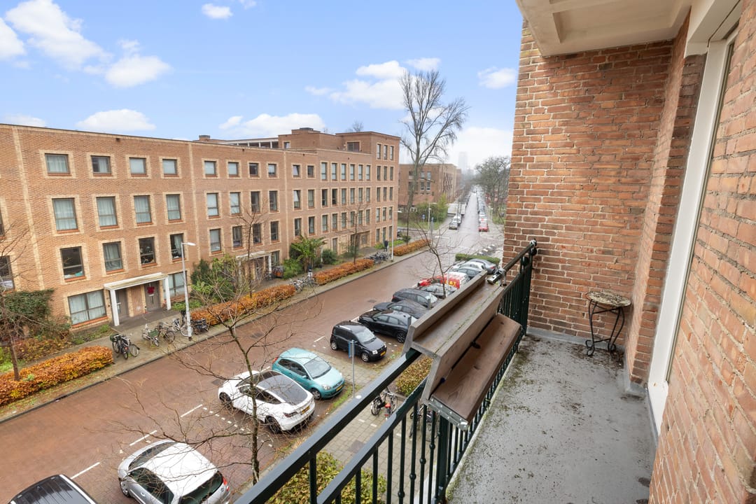 Photo 23 of Akbarstraat 22-C