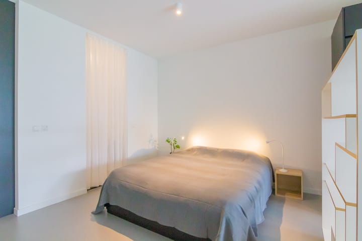 Foto 25 van Van Vollenhovenstraat 3-415