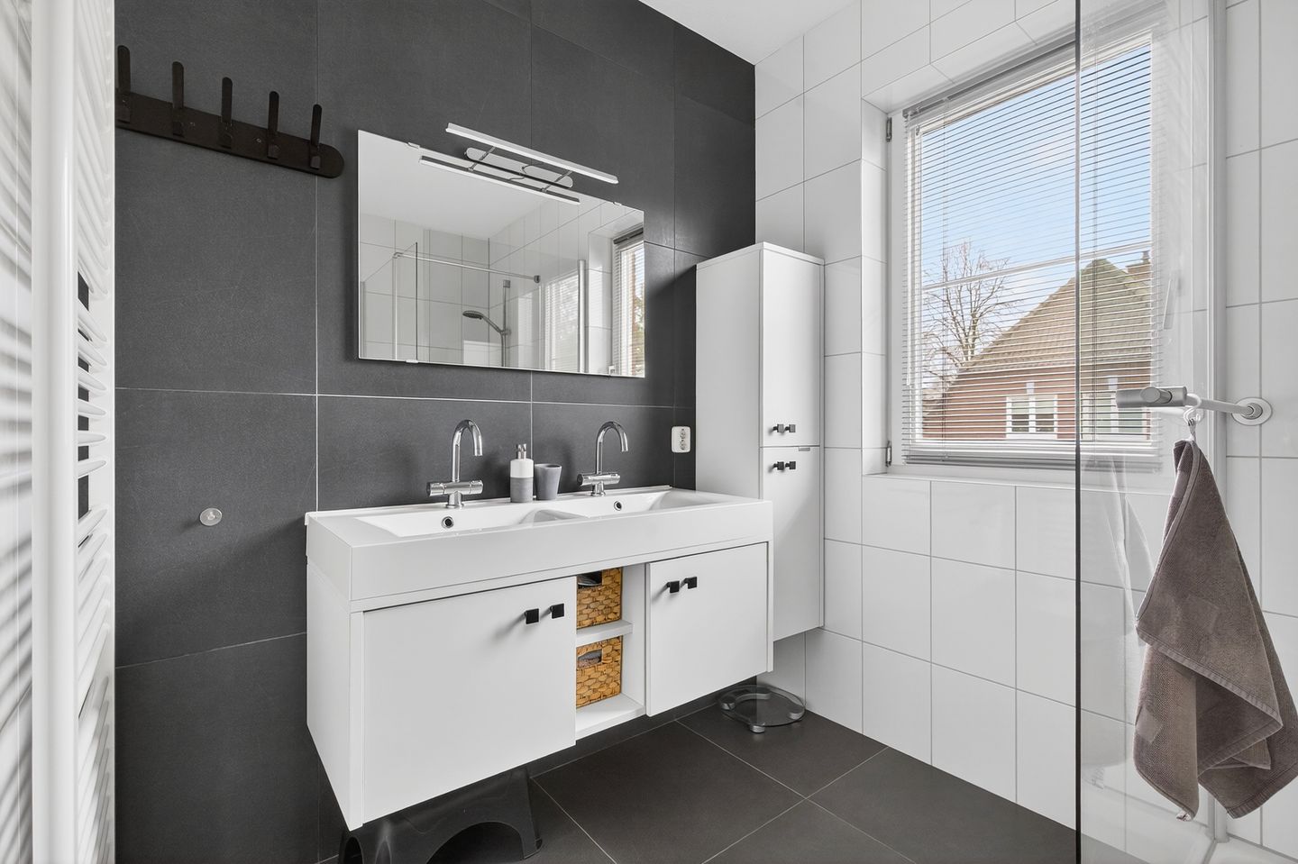 Photo 4 of D'n Alleman 42