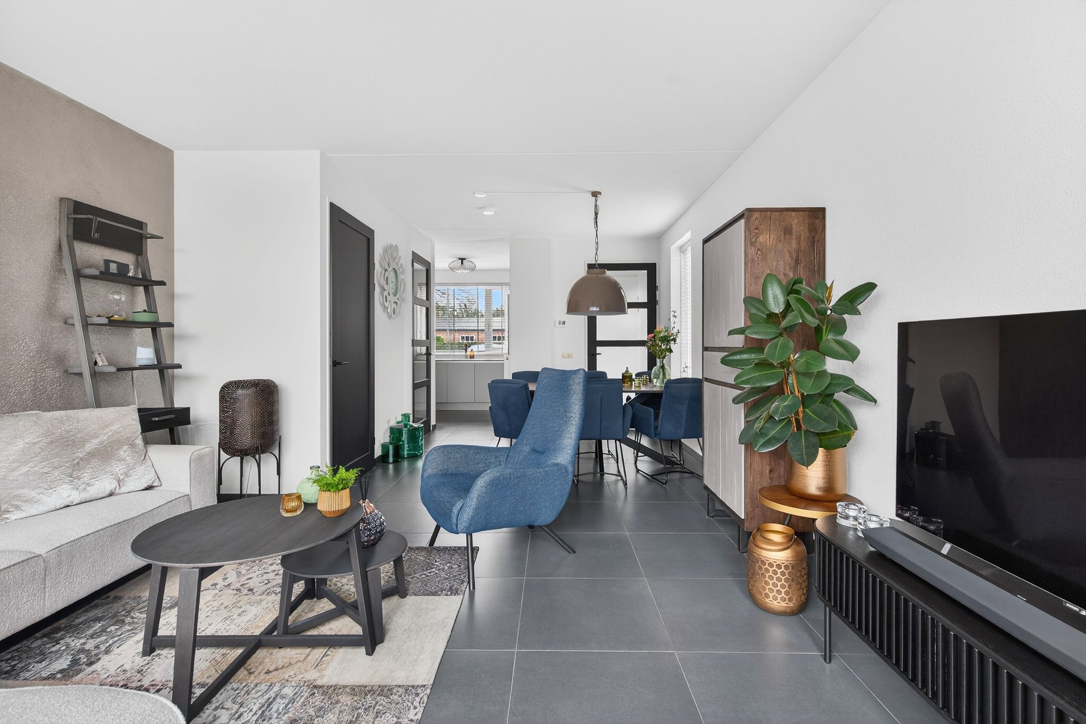 Photo 15 of D'n Alleman 42