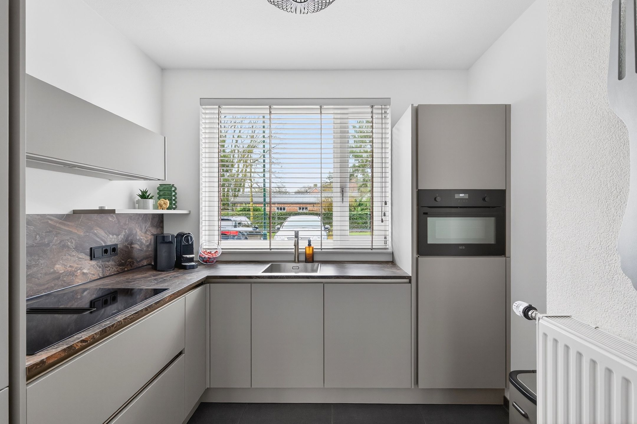 Photo 18 of D'n Alleman 42