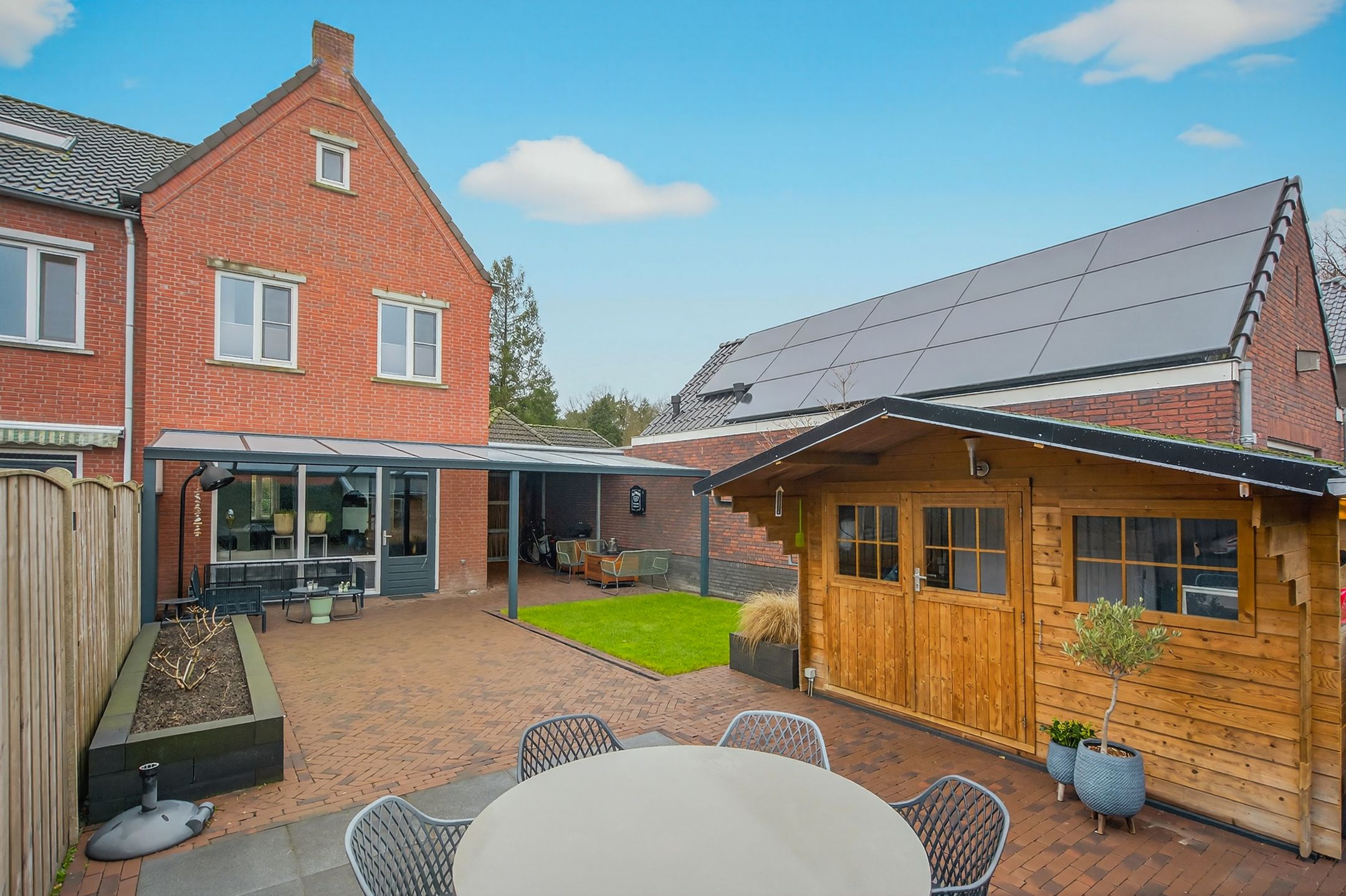 Photo 21 of D'n Alleman 42