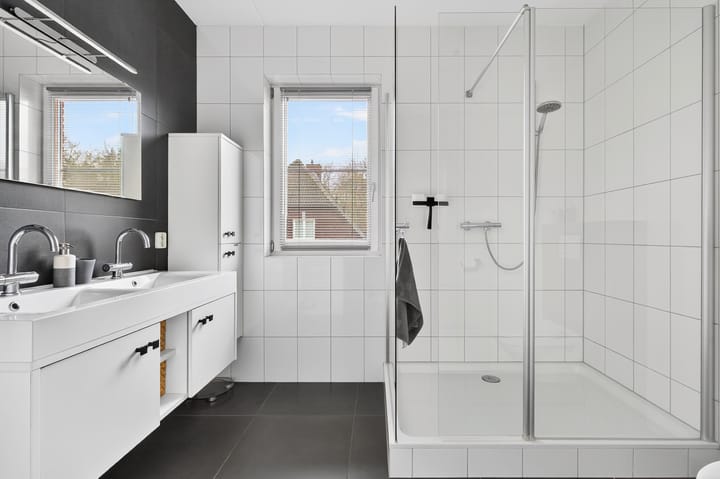 Photo 32 of D'n Alleman 42