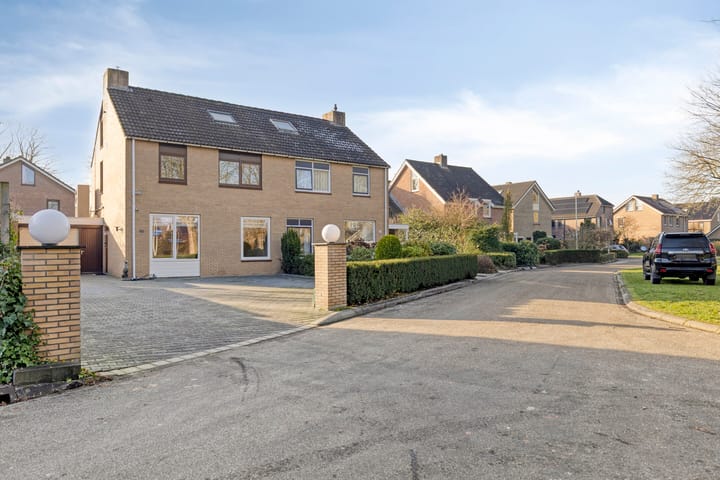 Foto 8 van Chopinlaan 42