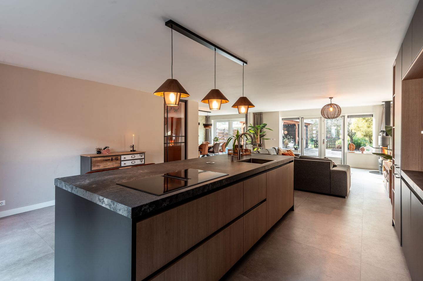 Photo 10 of Willem Bontekoestraat 37