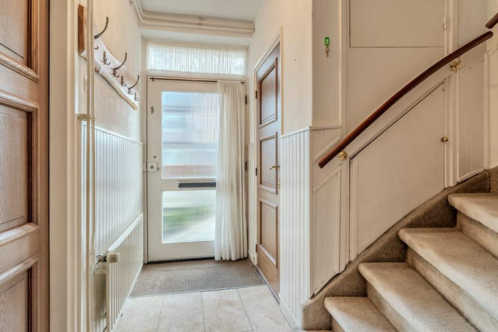 Photo 14 of Sint Lambertusstraat 13