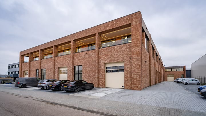 Pampuslaan 168-R, Weesp