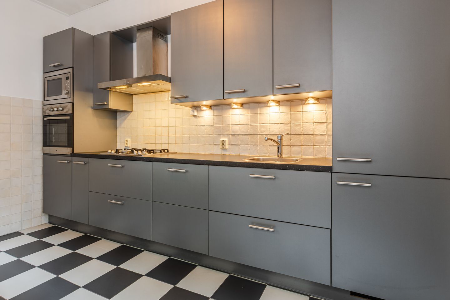 Foto 10 van Leo XIII-straat 71