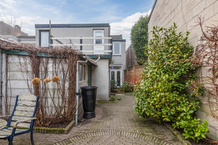 Foto 16 van Leo XIII-straat 71