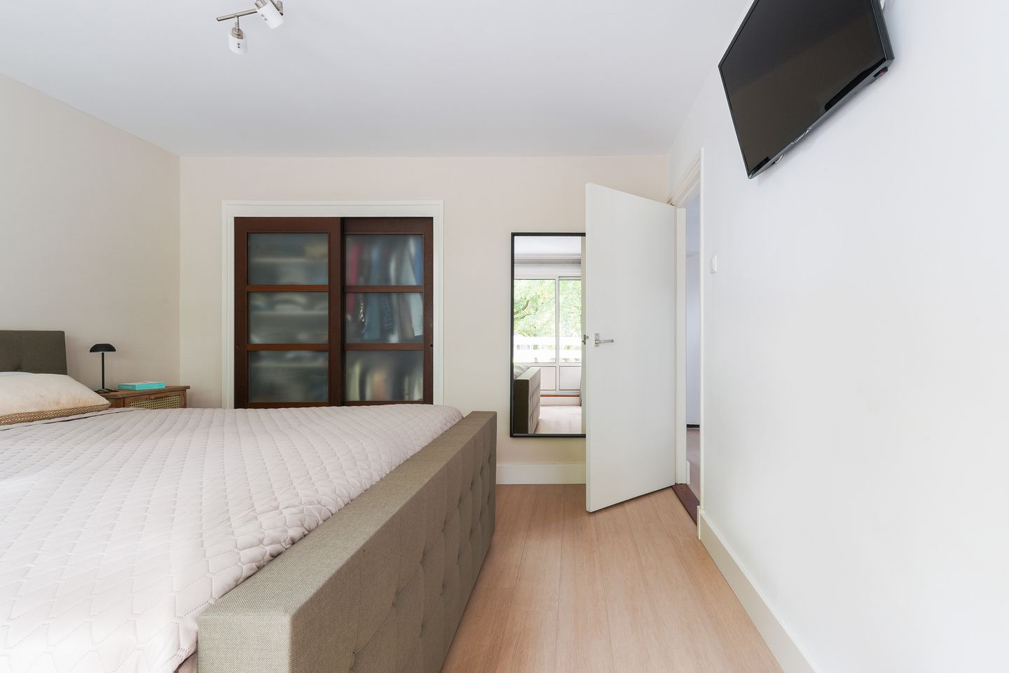 Foto 44 van Hendrik Verheeslaan 19