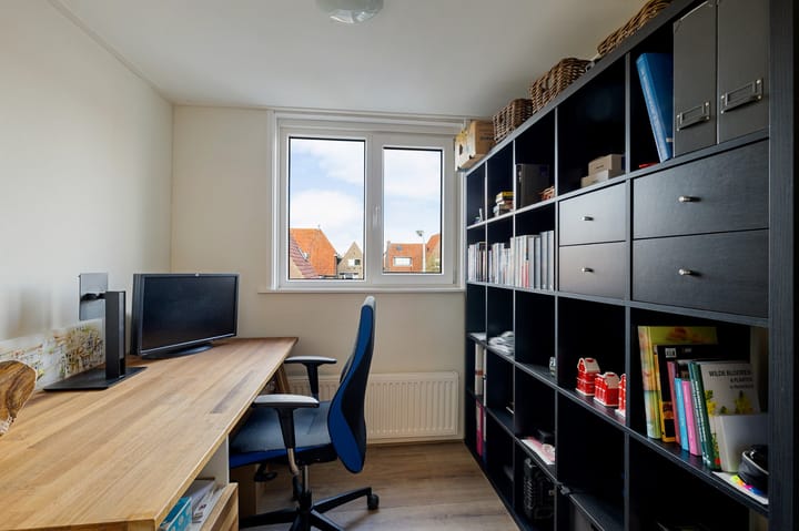 Photo 20 of Parallelstraat 16