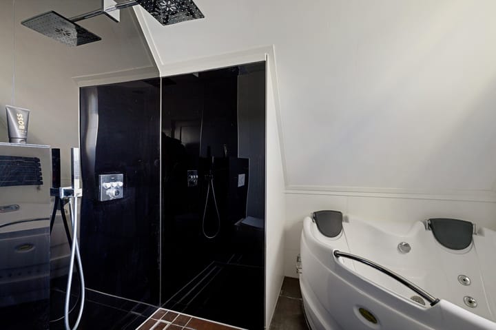 Photo 25 of Parallelstraat 16