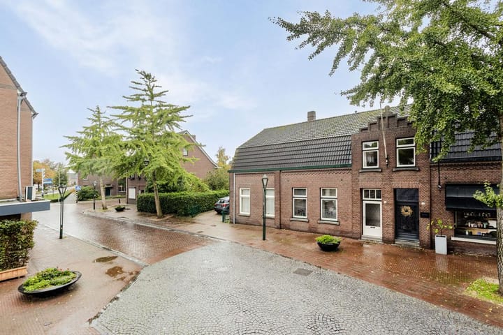 Foto 30 van Raadhuisstraat 30