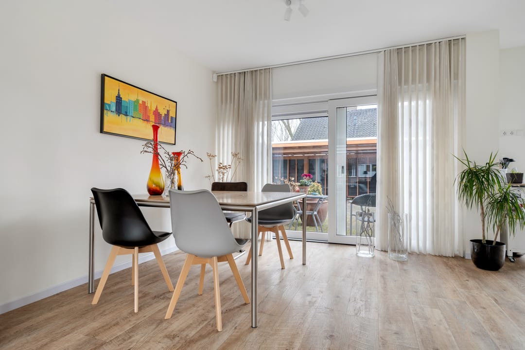 Foto 11 van Albert van der Meerstraat 50