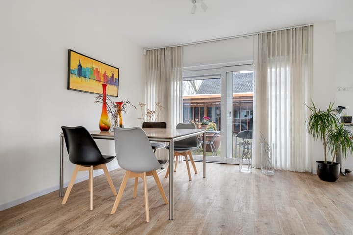 Photo 11 of Albert van der Meerstraat 50