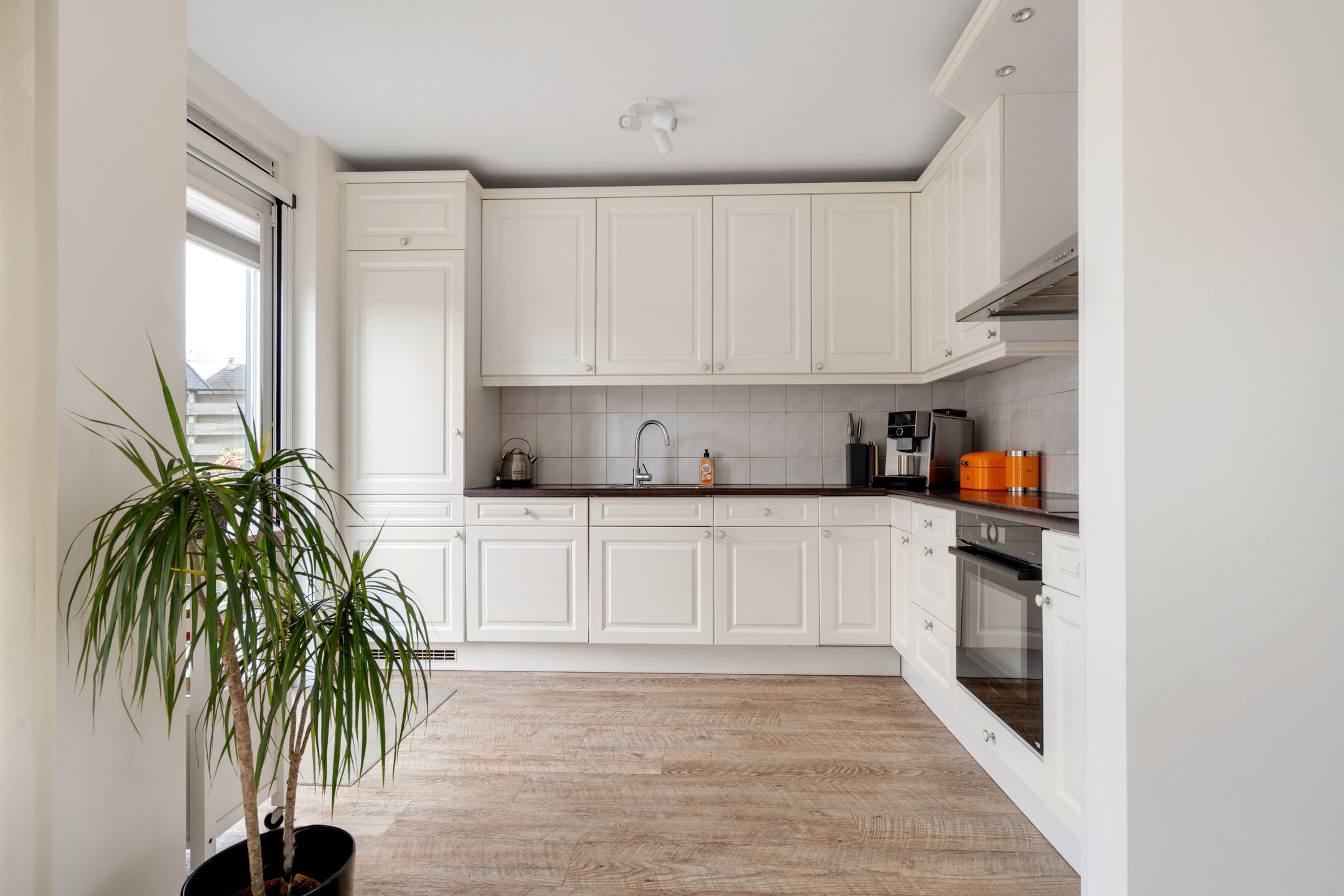 Foto 12 van Albert van der Meerstraat 50