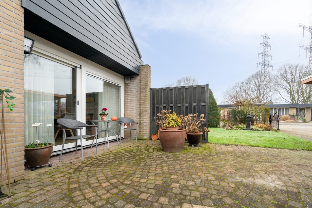 Foto 37 van Albert van der Meerstraat 50