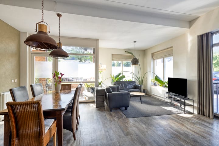 Burgemeester Knappertlaan 16 A