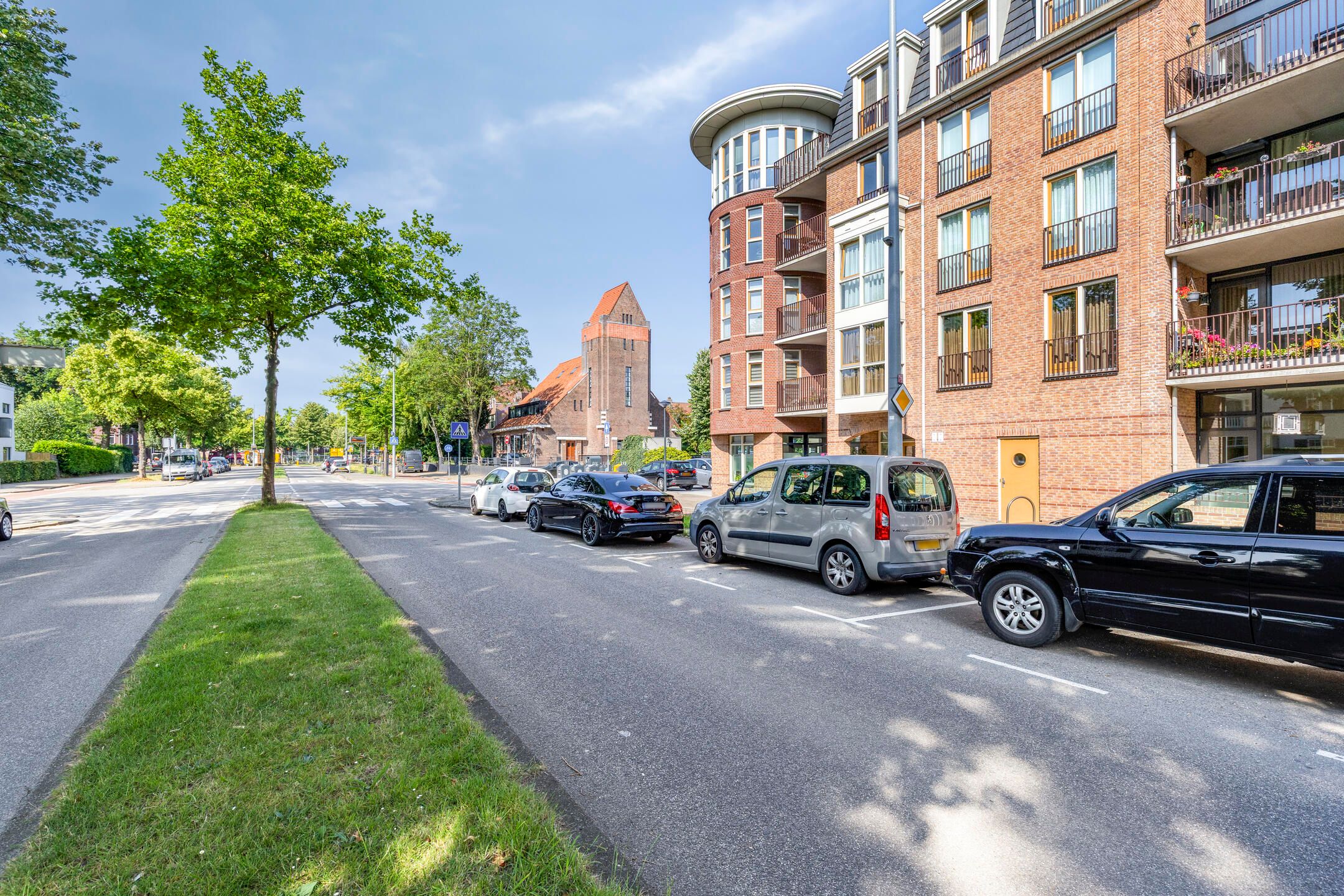 Foto 24 van Burgemeester Knappertlaan 16-A