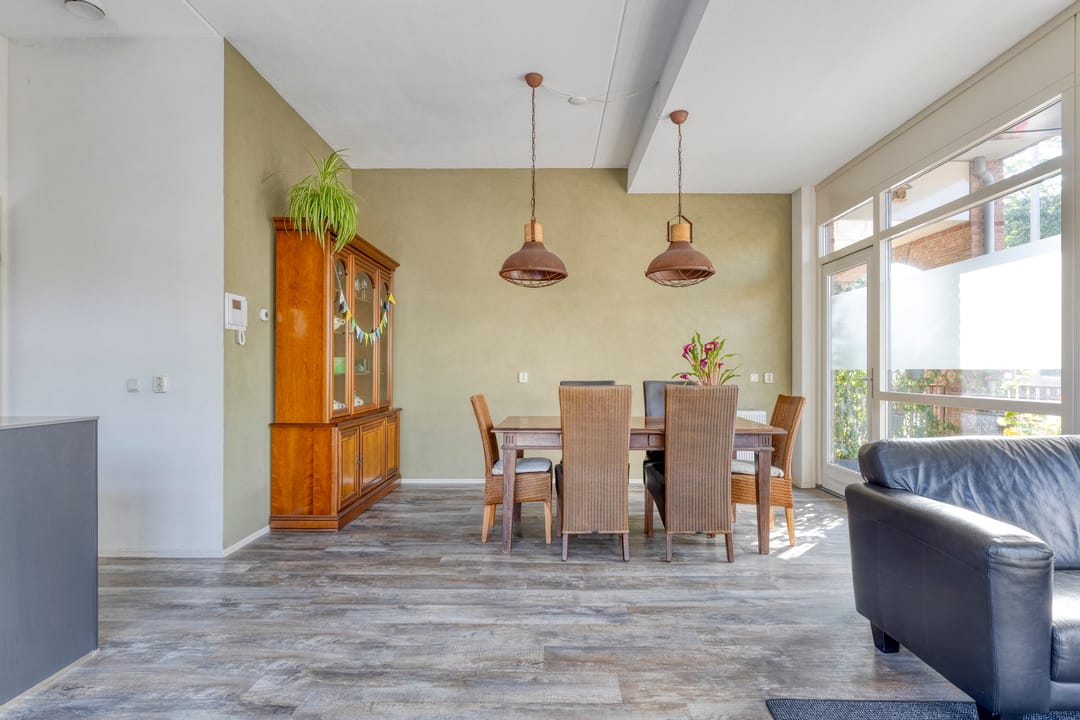 Foto 31 van Burgemeester Knappertlaan 16-A