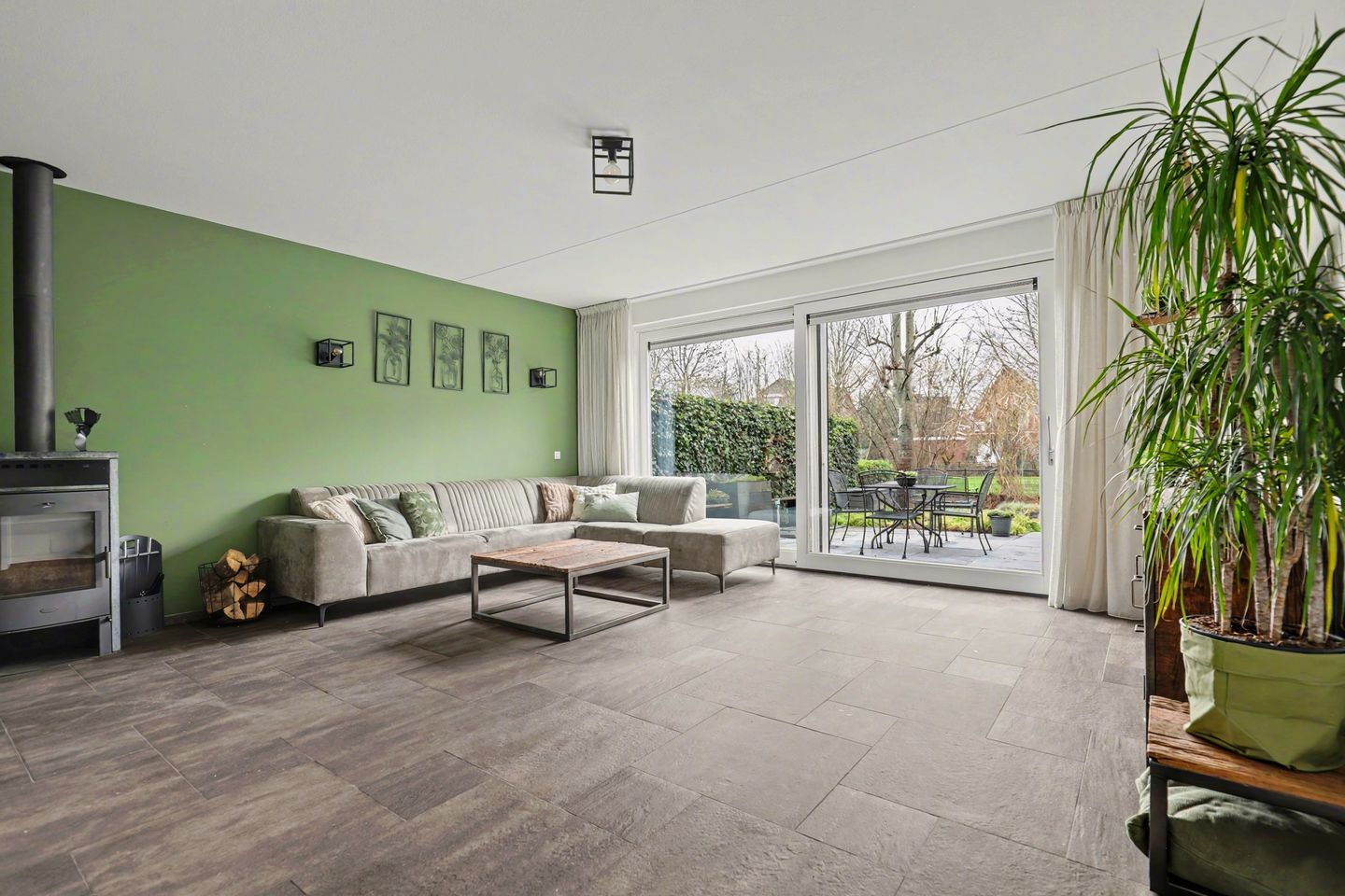 Photo 10 of Brede Schouw 7