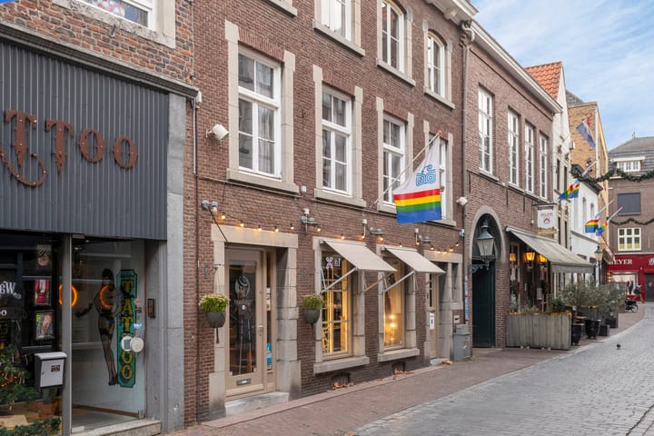Foto 2 van Brugstraat 8