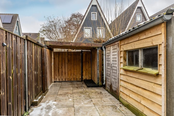 Photo 4 of Crocuserf 42