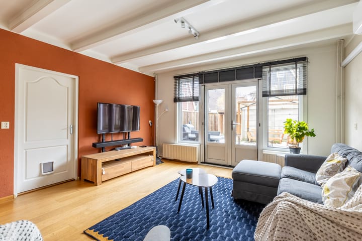 Photo 11 of Crocuserf 42