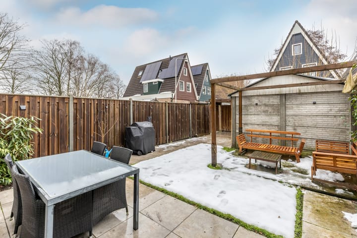 Photo 26 of Crocuserf 42