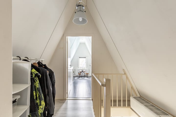 Photo 24 of Crocuserf 42