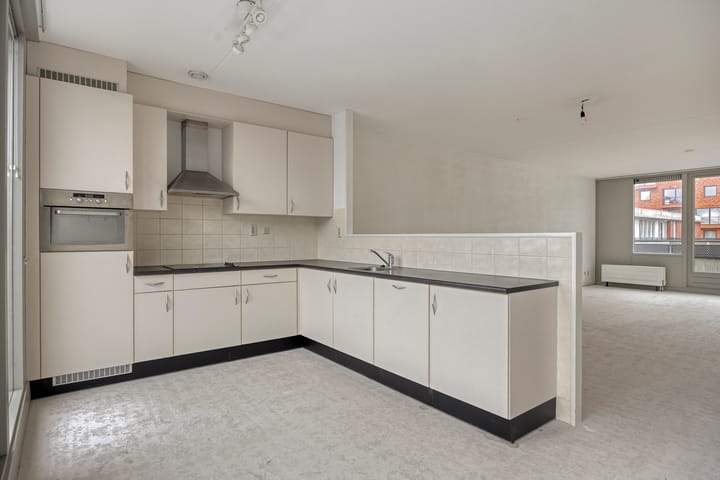 Foto 11 van Onderwijsboulevard 558