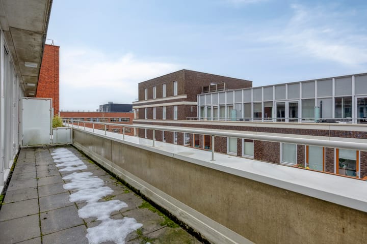 Foto 13 van Onderwijsboulevard 558