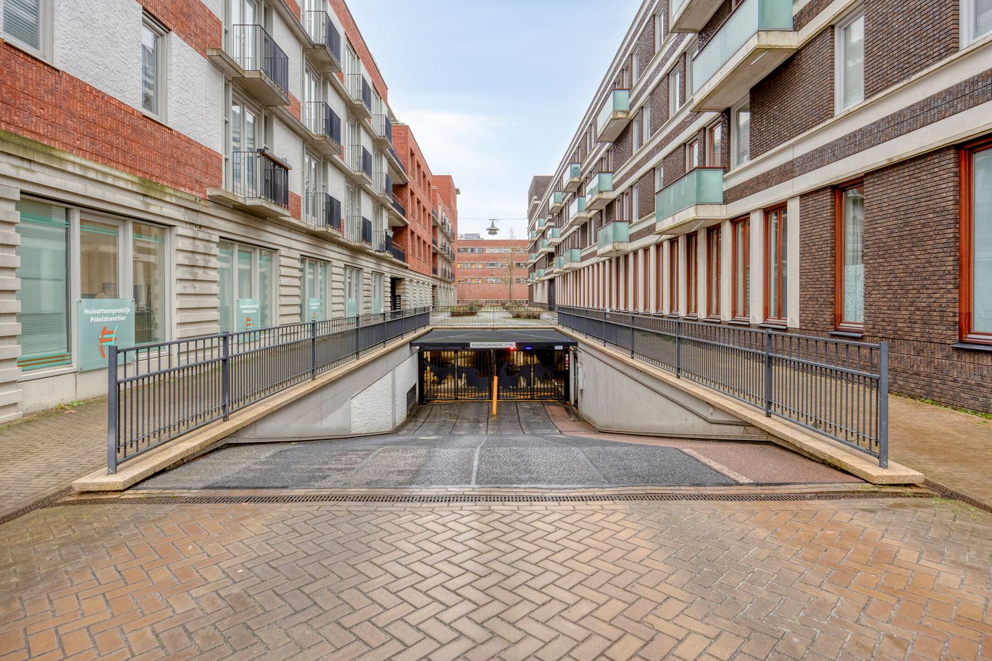 Photo 20 of Onderwijsboulevard 558