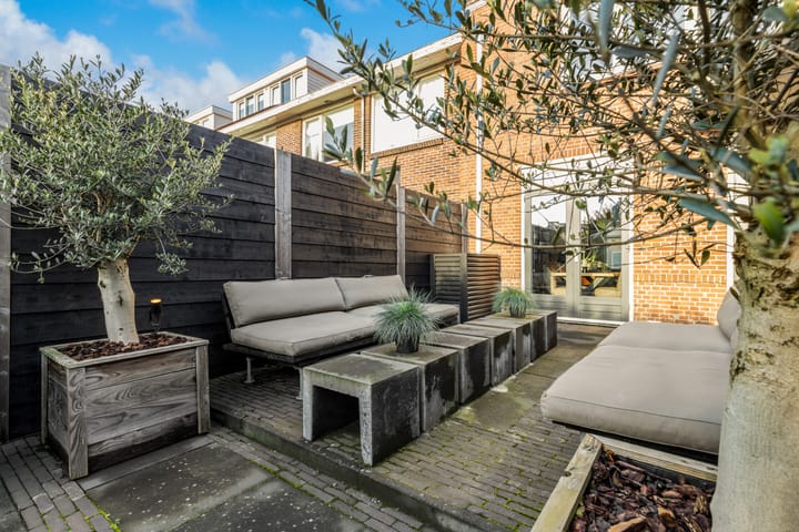 Photo 3 of C.H. Moensstraat 8