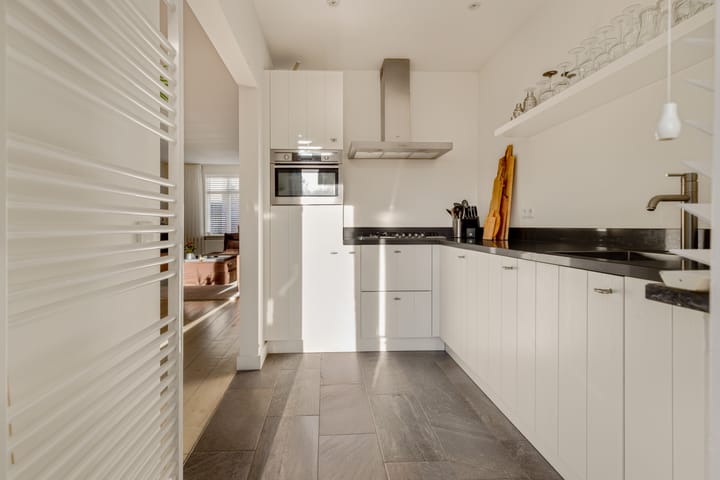 Foto 9 van C.H. Moensstraat 8