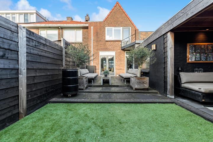 Foto 26 van C.H. Moensstraat 8